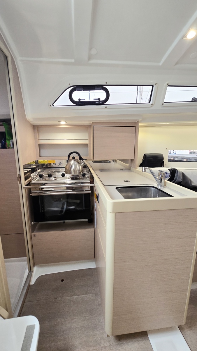 2023 Beneteau Oceanis 30.1