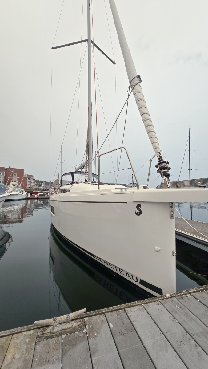 2023 Beneteau Oceanis 30.1