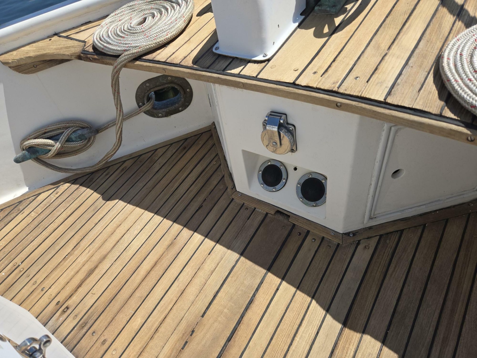 1983 Grand Banks 42 Classic