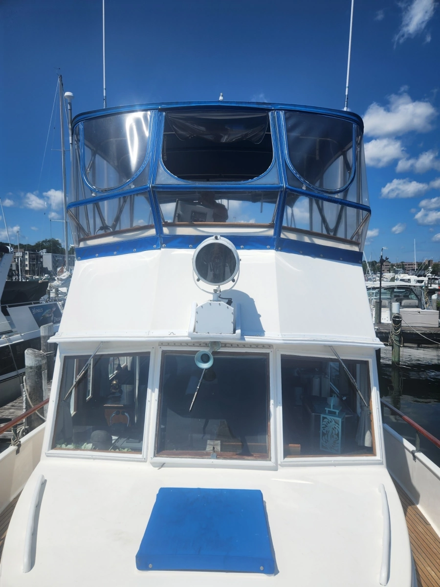 1983 Grand Banks Classic