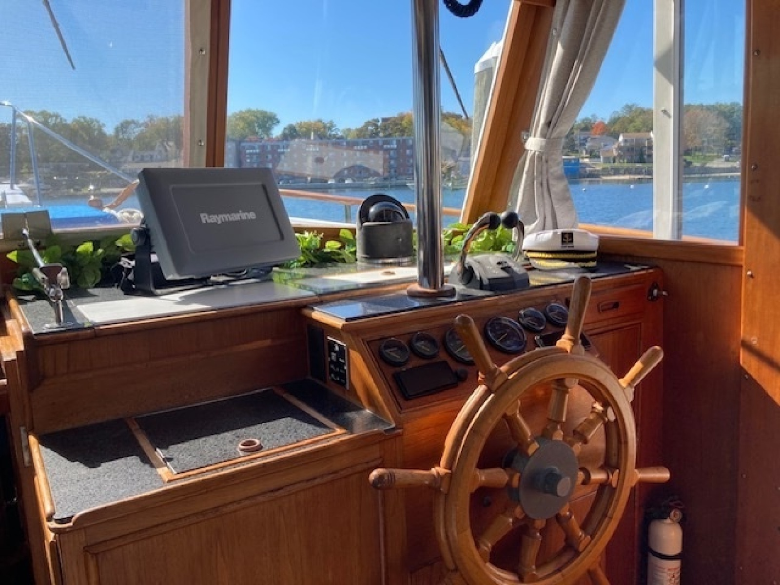 1983 Grand Banks 42 Classic