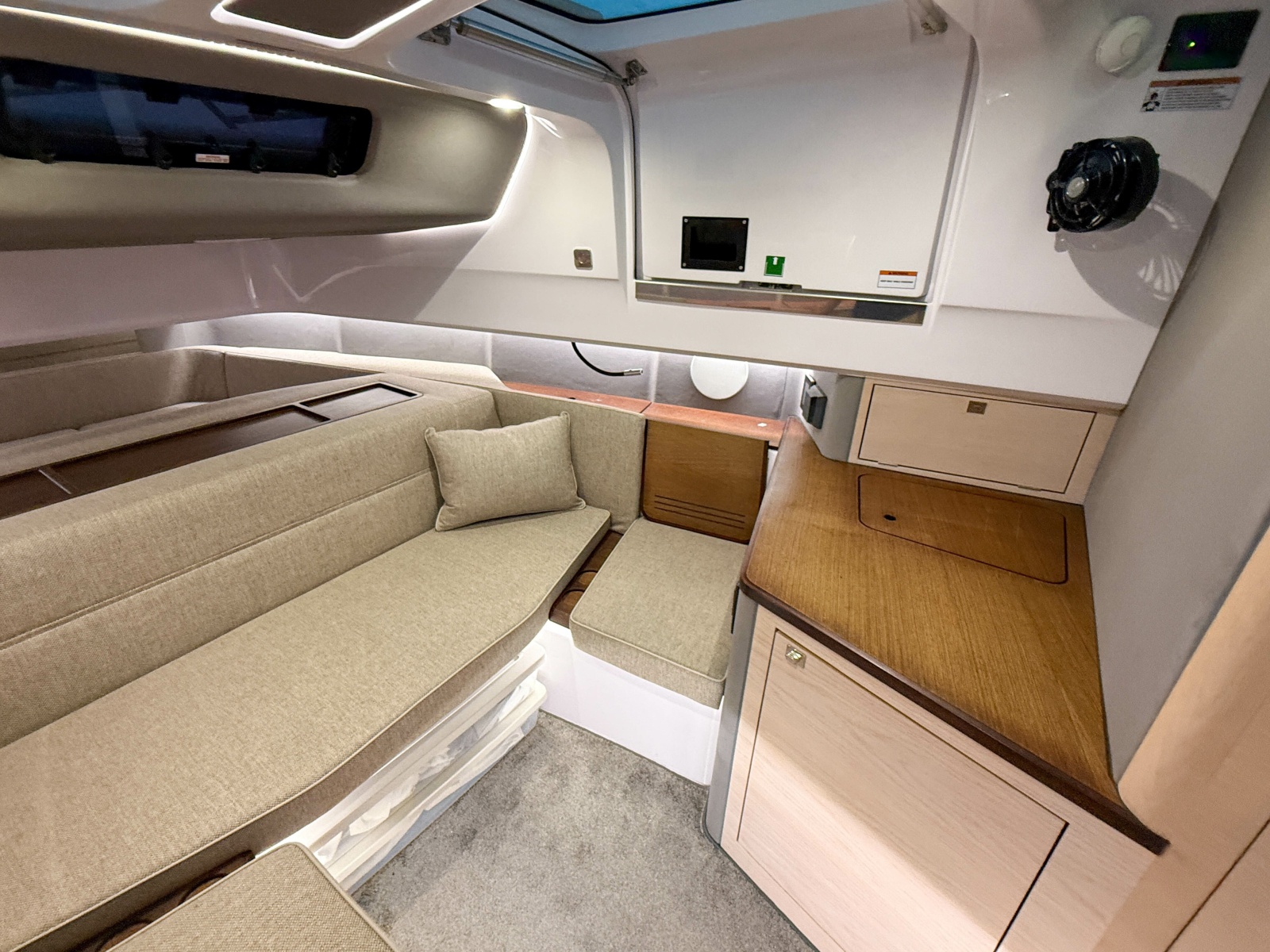 2024 Axopar 45 XC Cross Cabin Aft Cabin