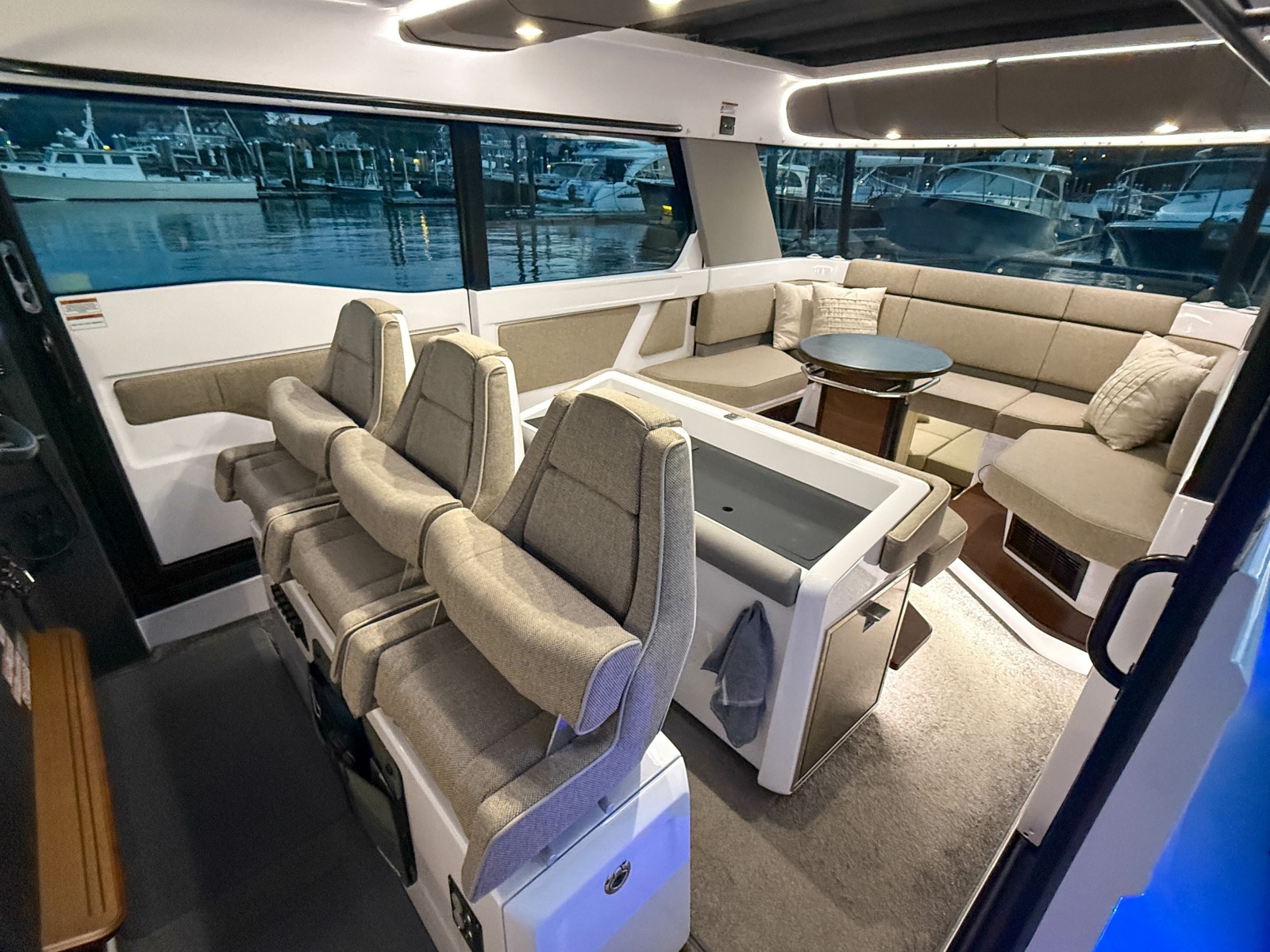 2024 Axopar 45 XC Cross Cabin Aft Cabin