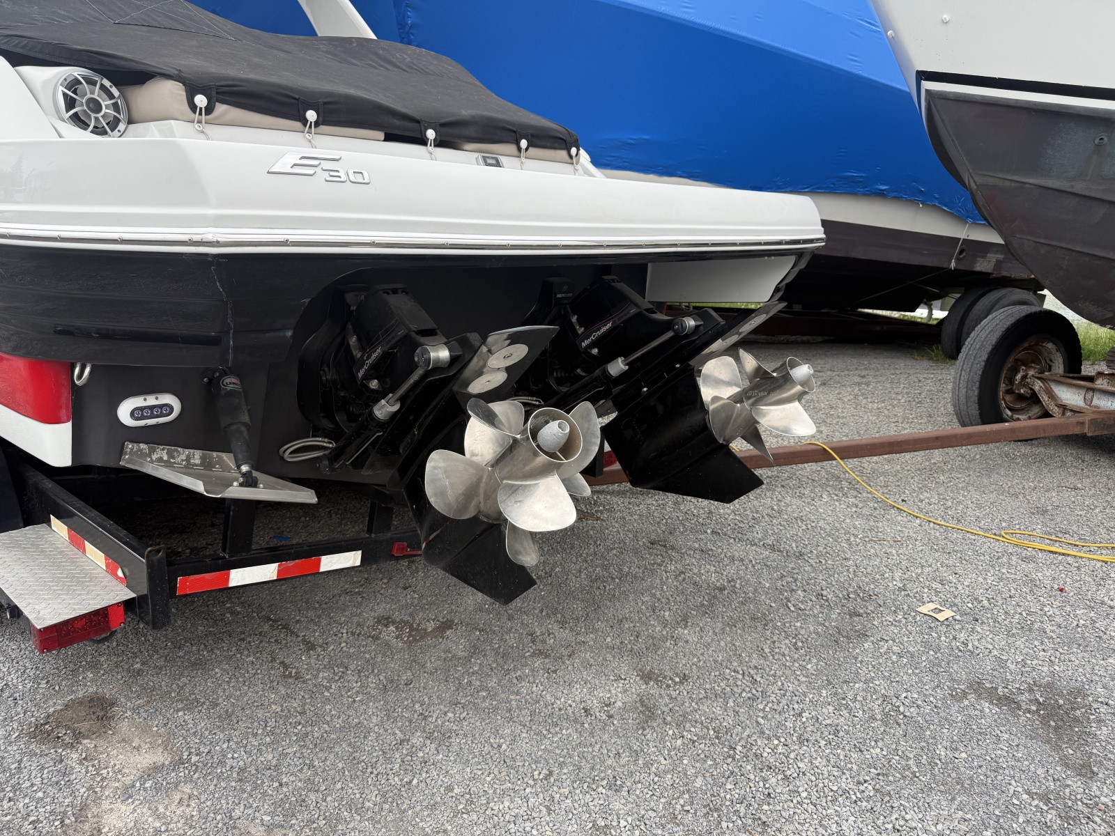 2018 Crownline E30