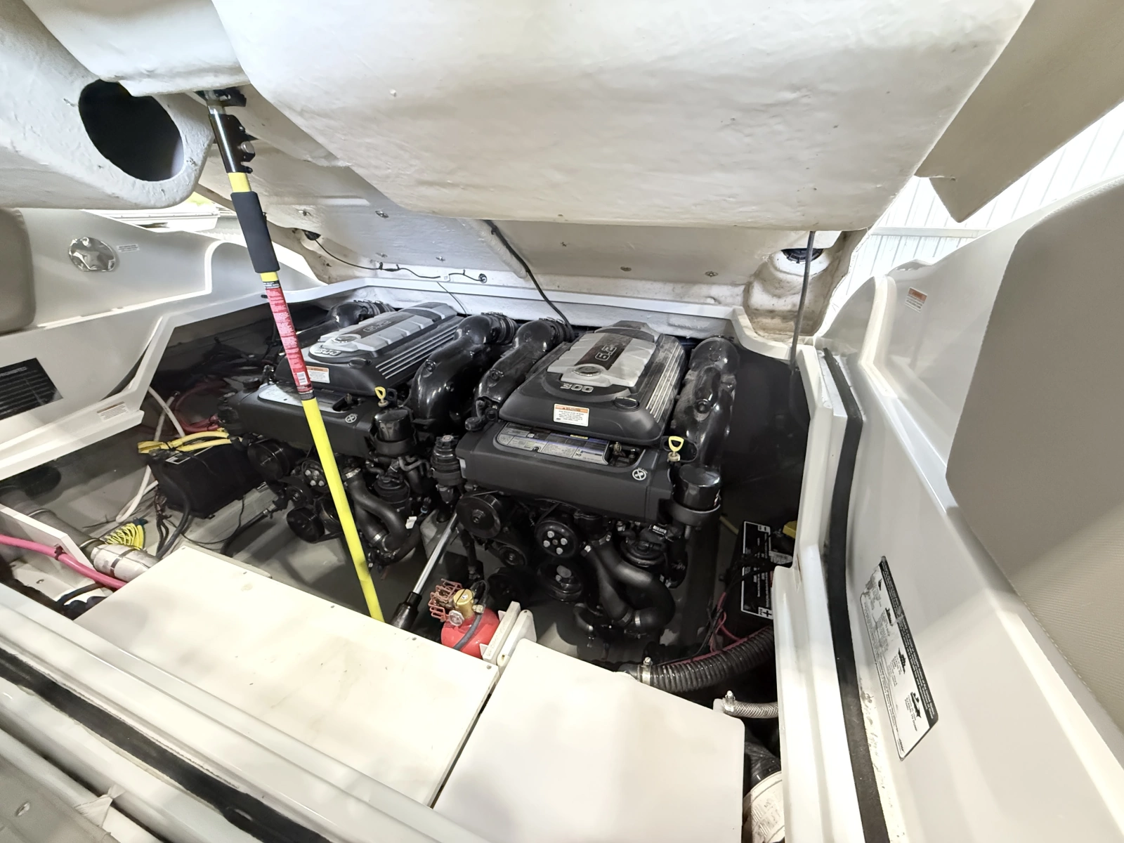 2018 Crownline E30