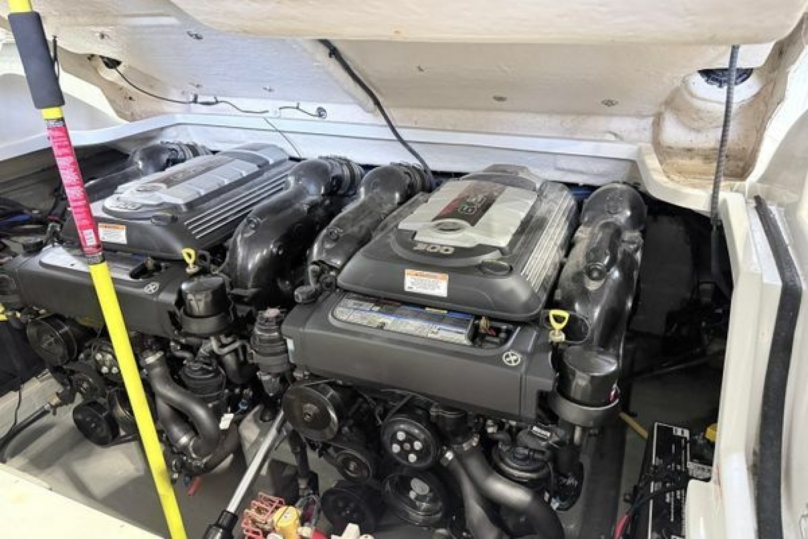 2018 Crownline E30