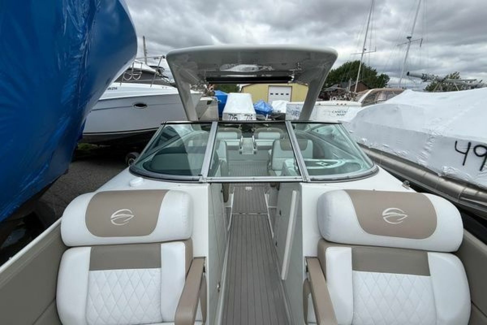 2018 Crownline E30