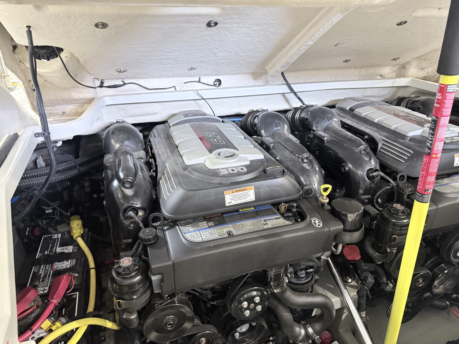 2018 Crownline E30