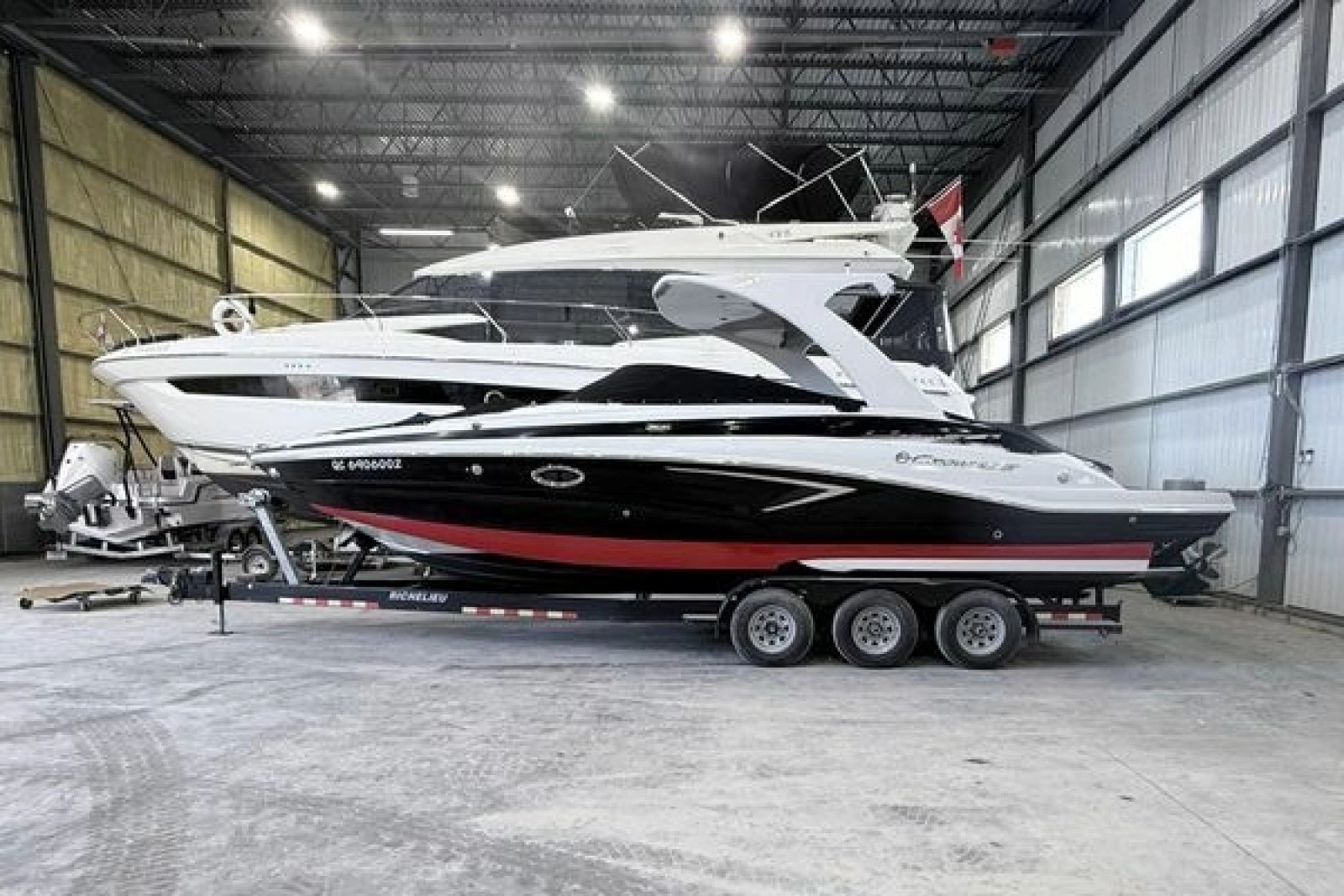 2018 Crownline E30