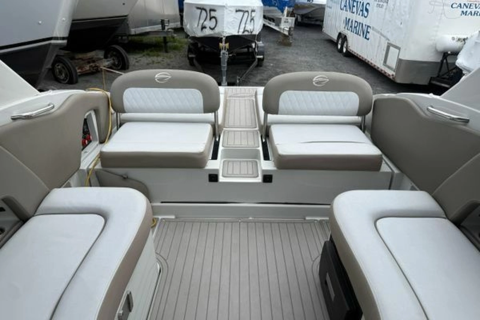 2018 Crownline E30
