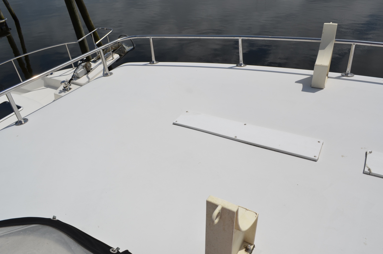 1996 Carver 440 Motor Yacht