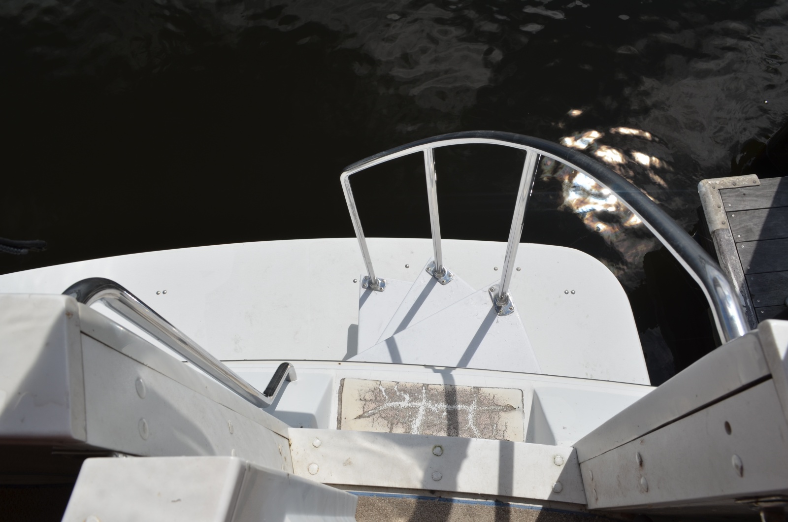 1996 Carver 440 Motor Yacht