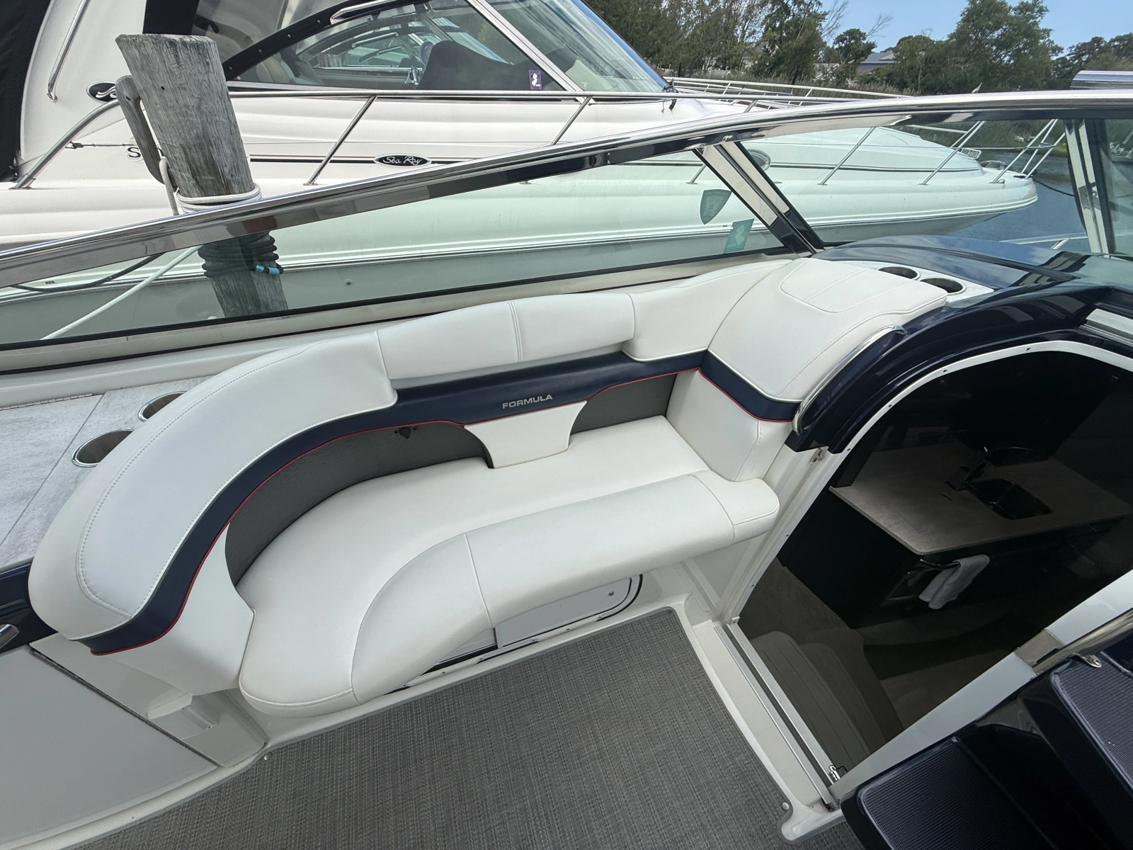 2017 Formula 370 Super Sport