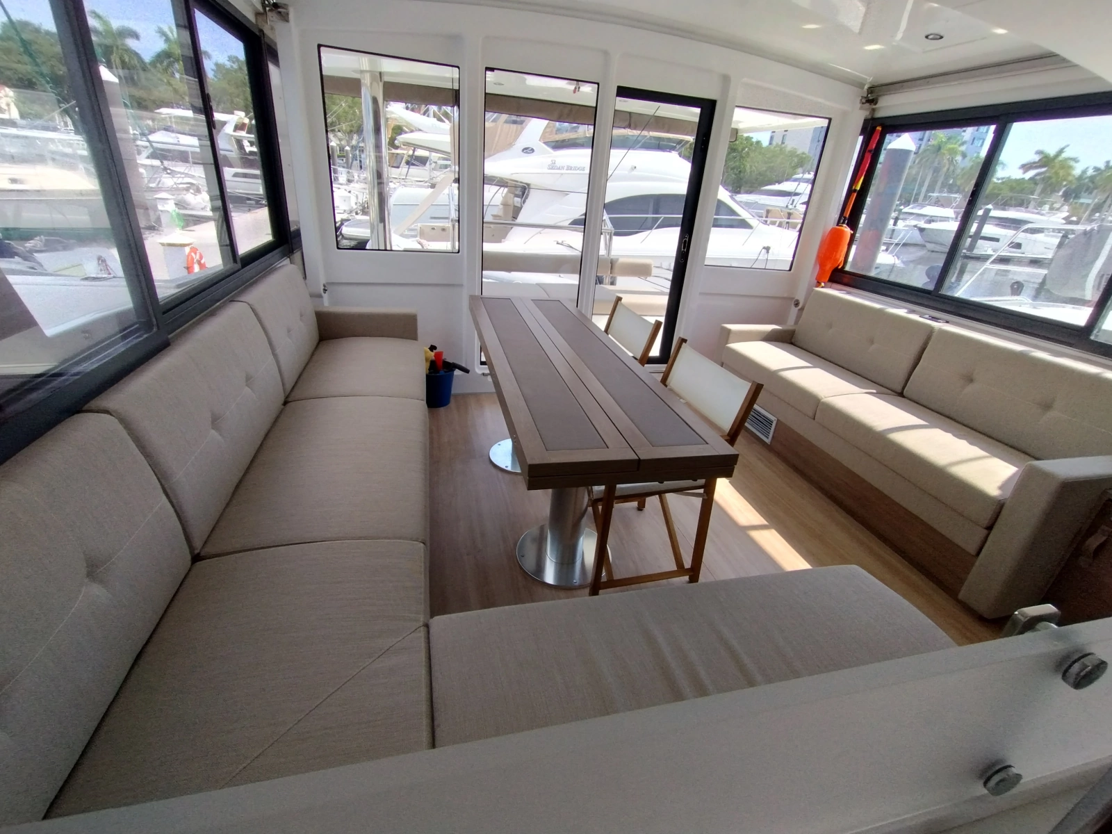 2023 Bali 4.8 dining area