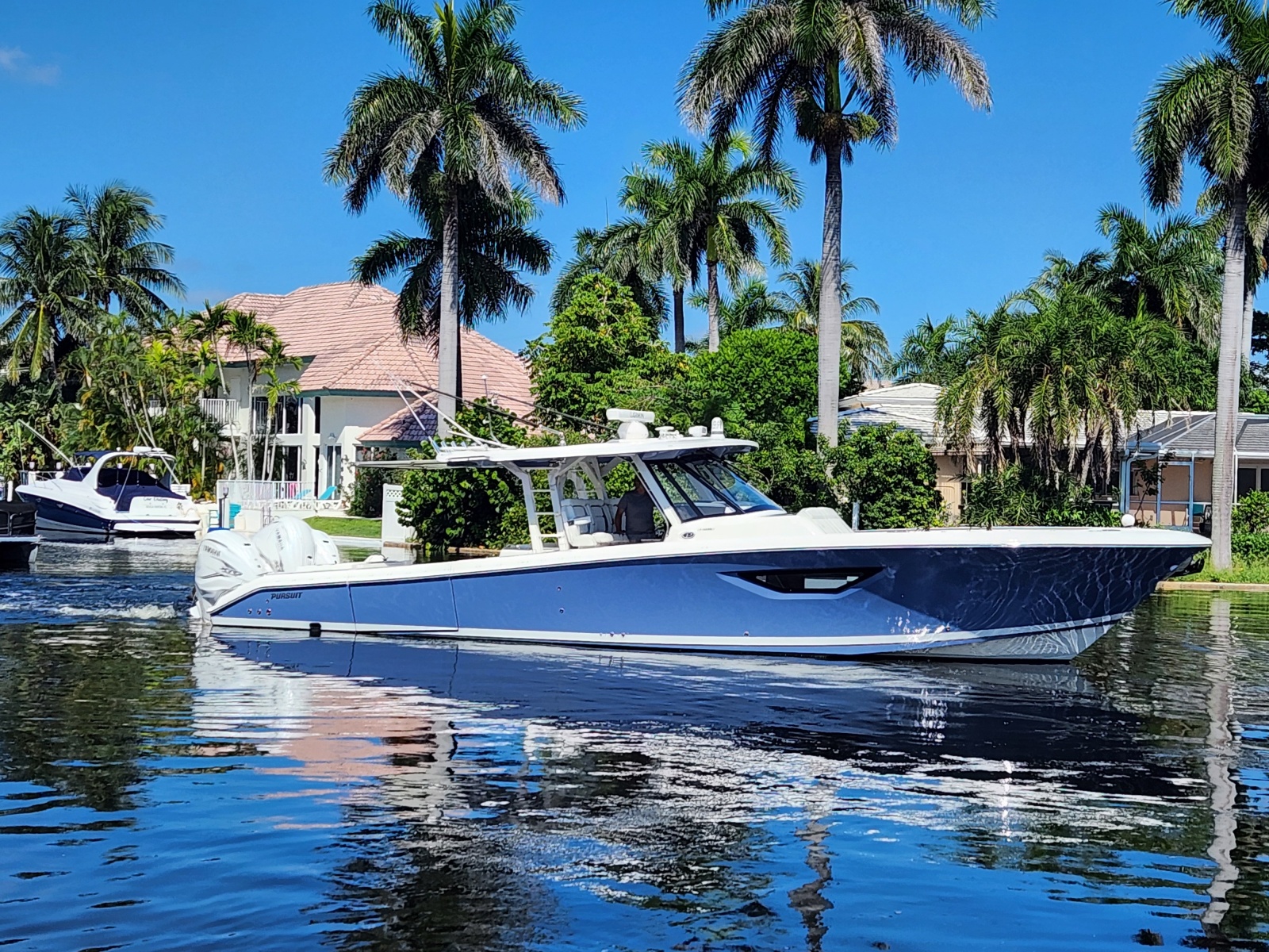 2023 Pursuit S 428 Sport