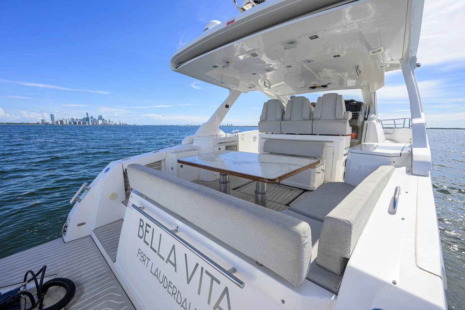 2019 Azimut Verve 40