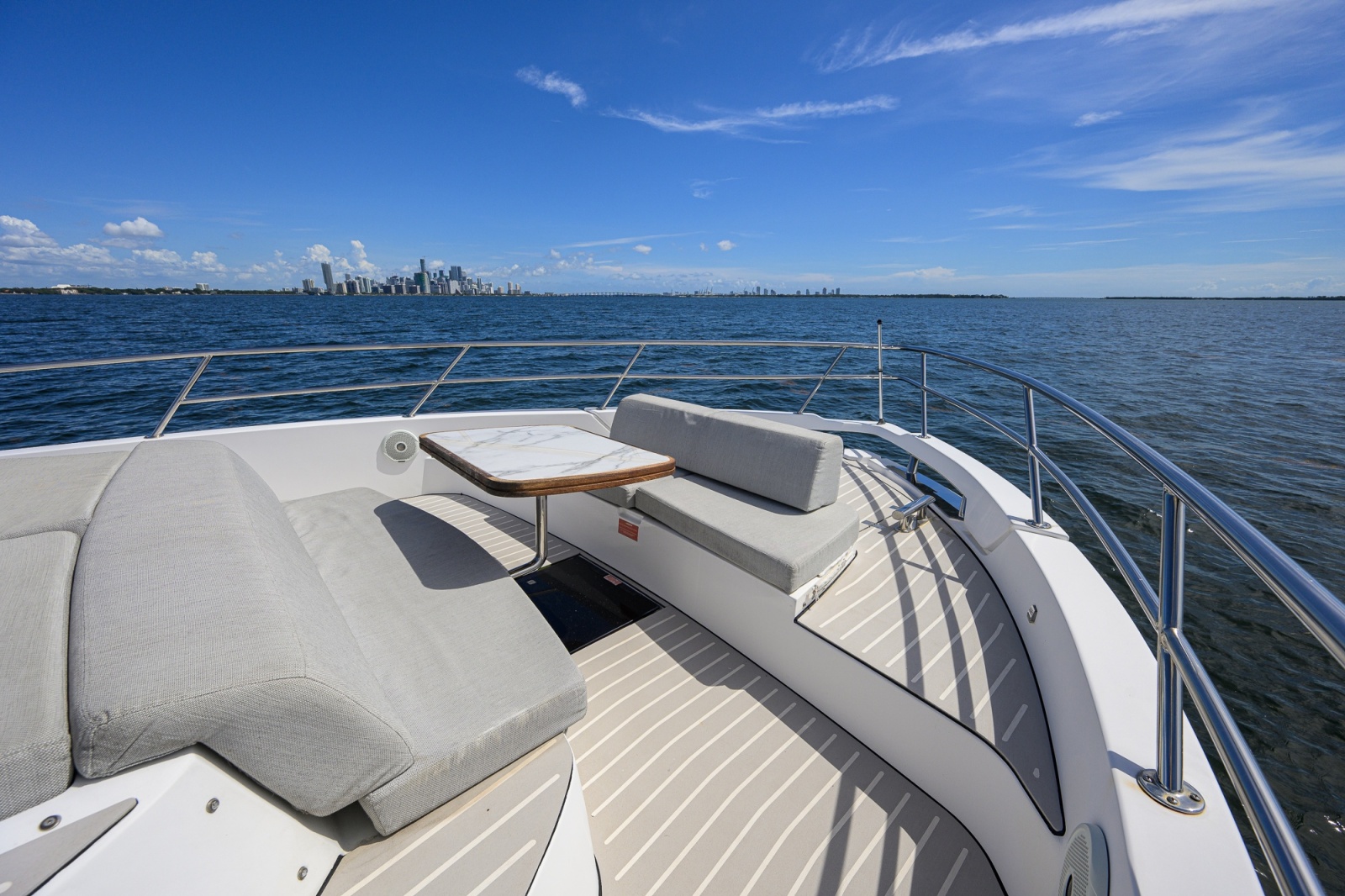 2019 Azimut Verve 40