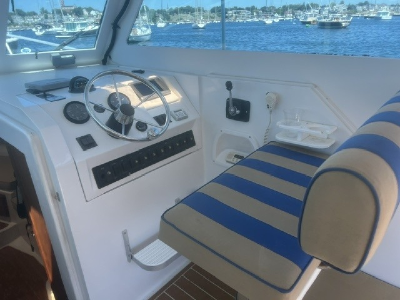 Captain's Bench Seat