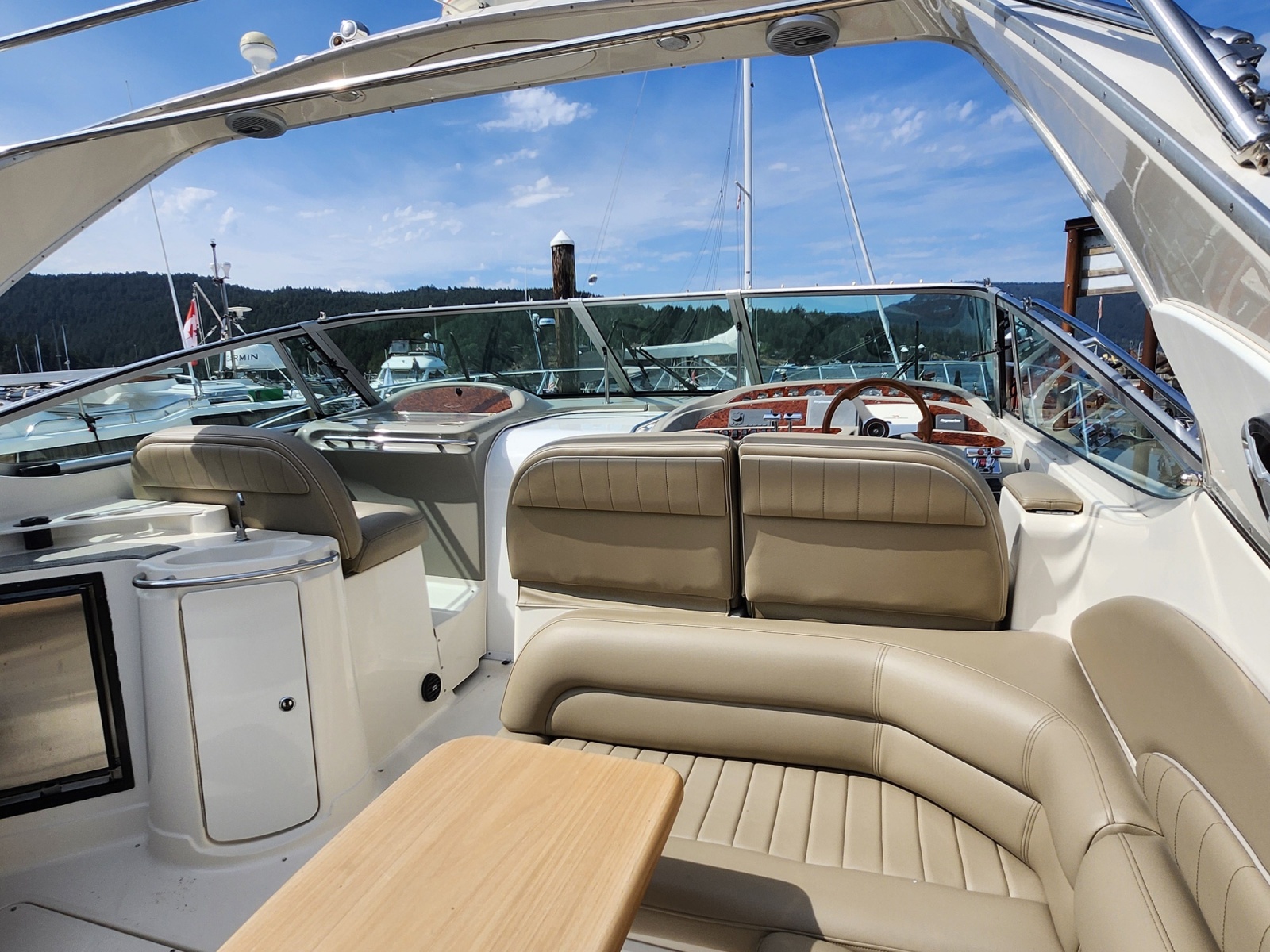 1997 Maxum 4100 SCR
