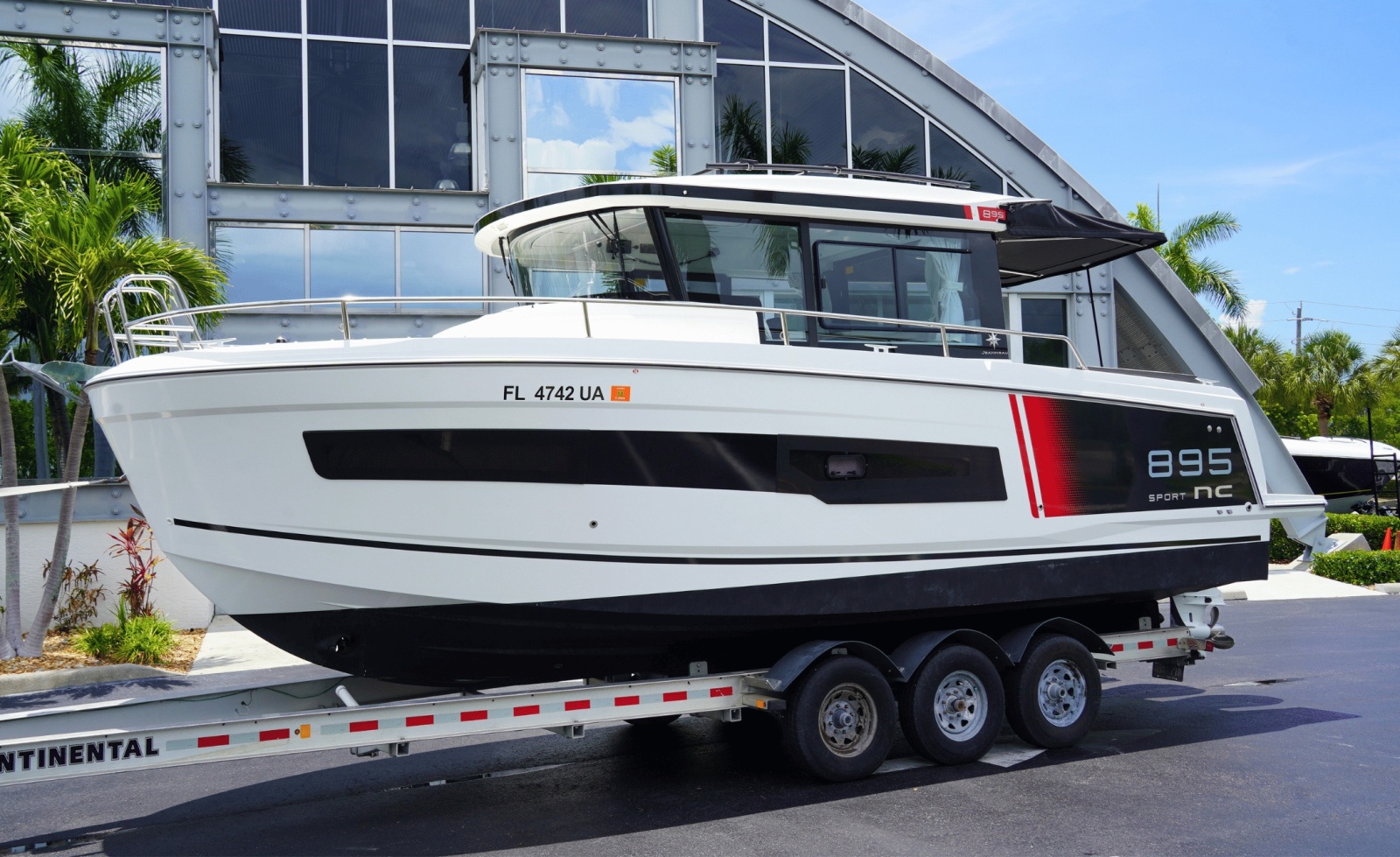 2025 Jeanneau NC 895 Sport S2
