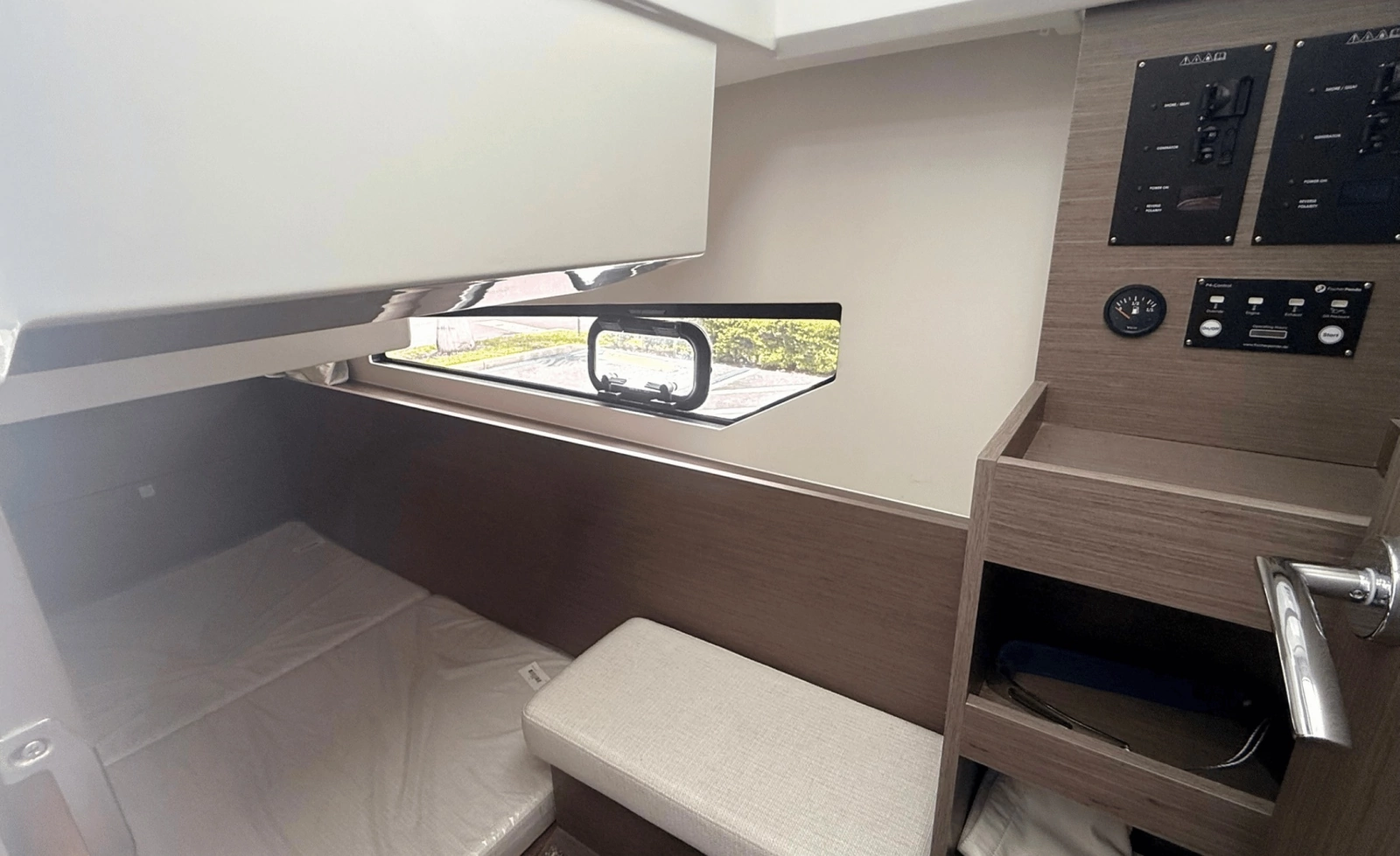 2025 Jeanneau NC 895 Sport S2