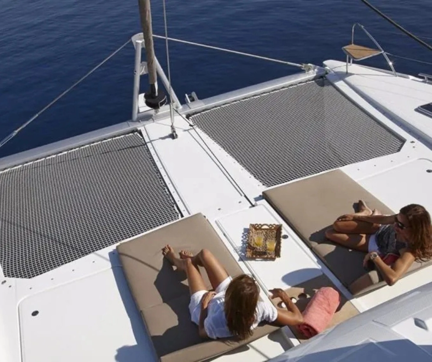 2018 Founatine Pajot Ipanema 58 trampoline