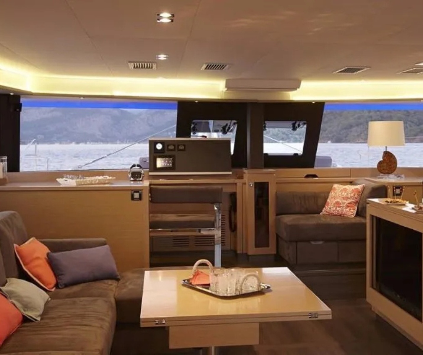 2018 Founatine Pajot Ipanema 58 interior