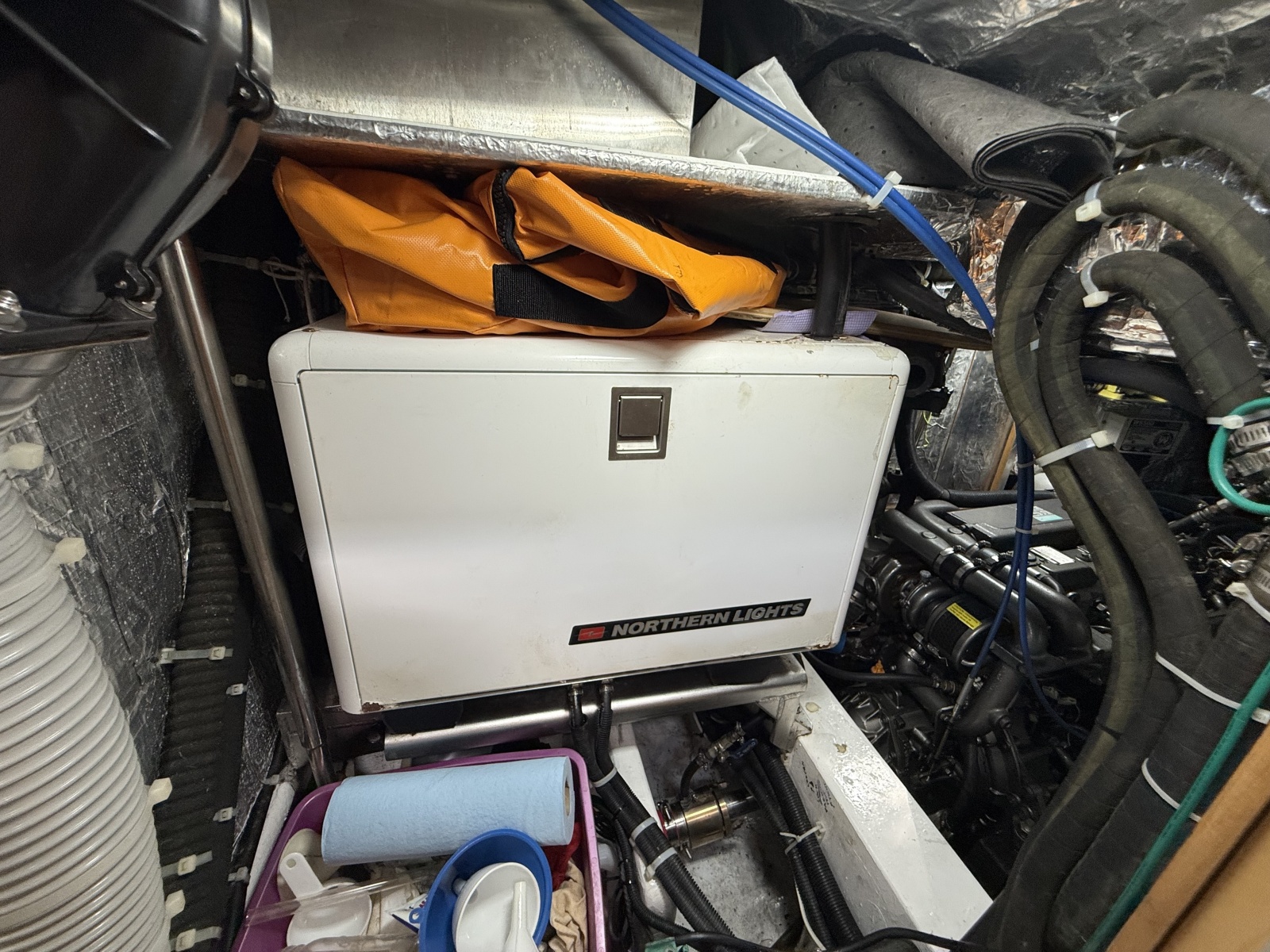 2015 Hylas 56