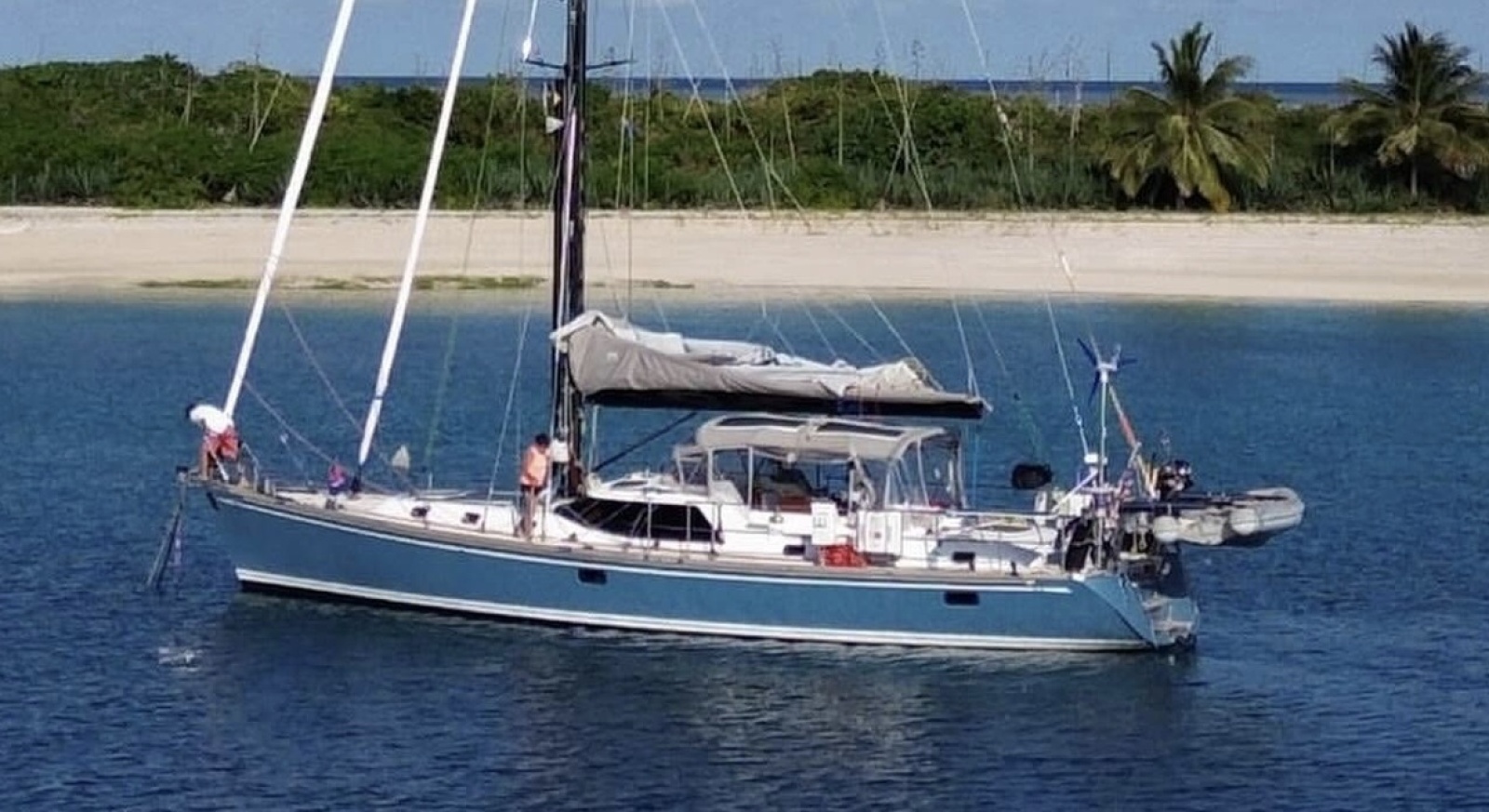 2015 Hylas 56
