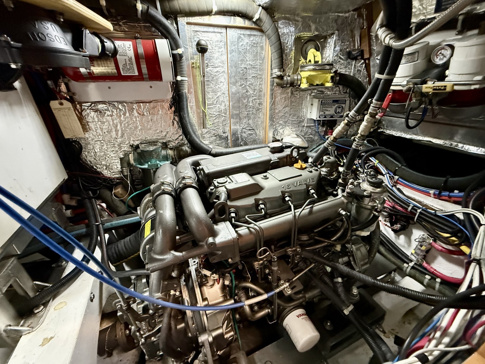 2015 Hylas 56
