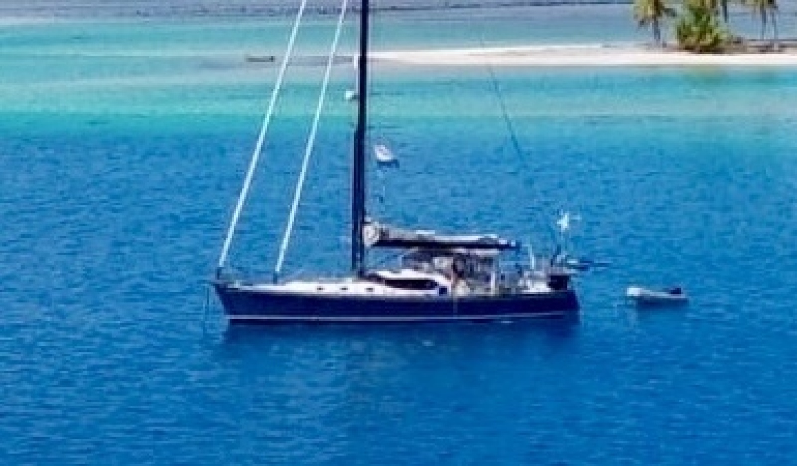 2015 Hylas 56