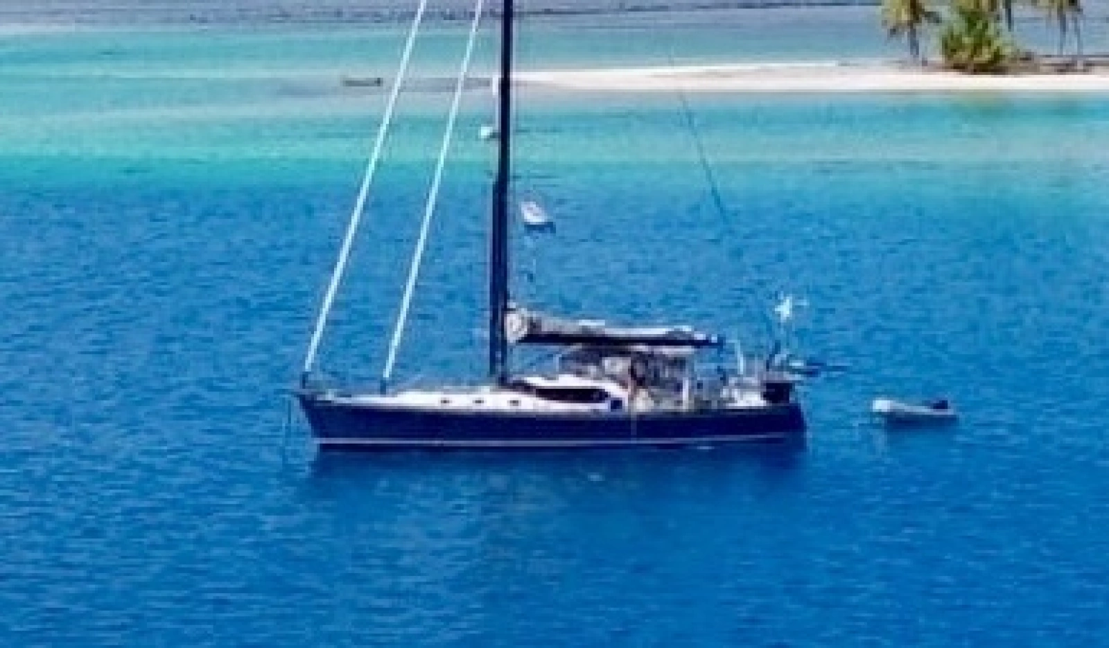 2015 Hylas 56