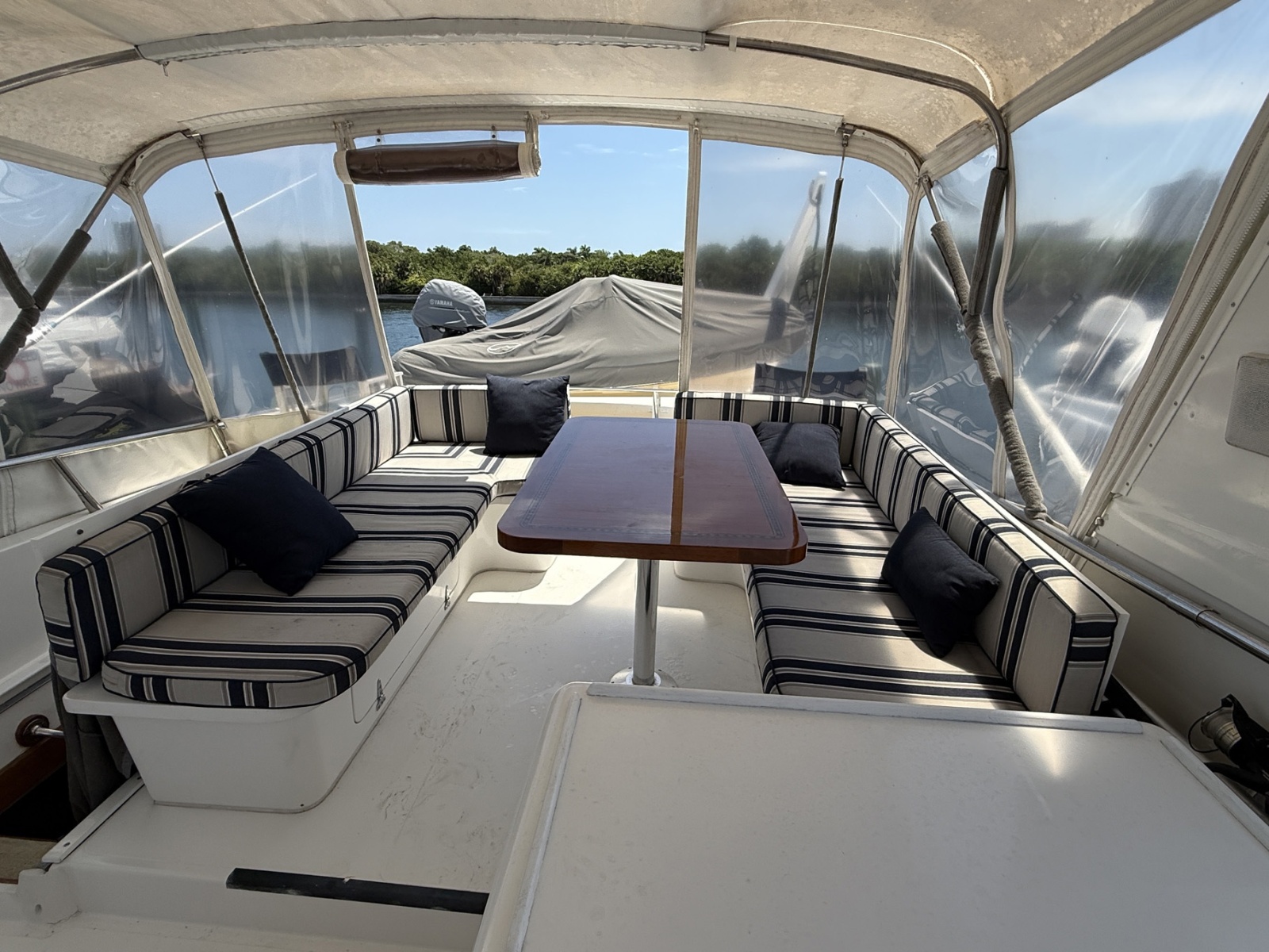 Flybridge Looking Aft