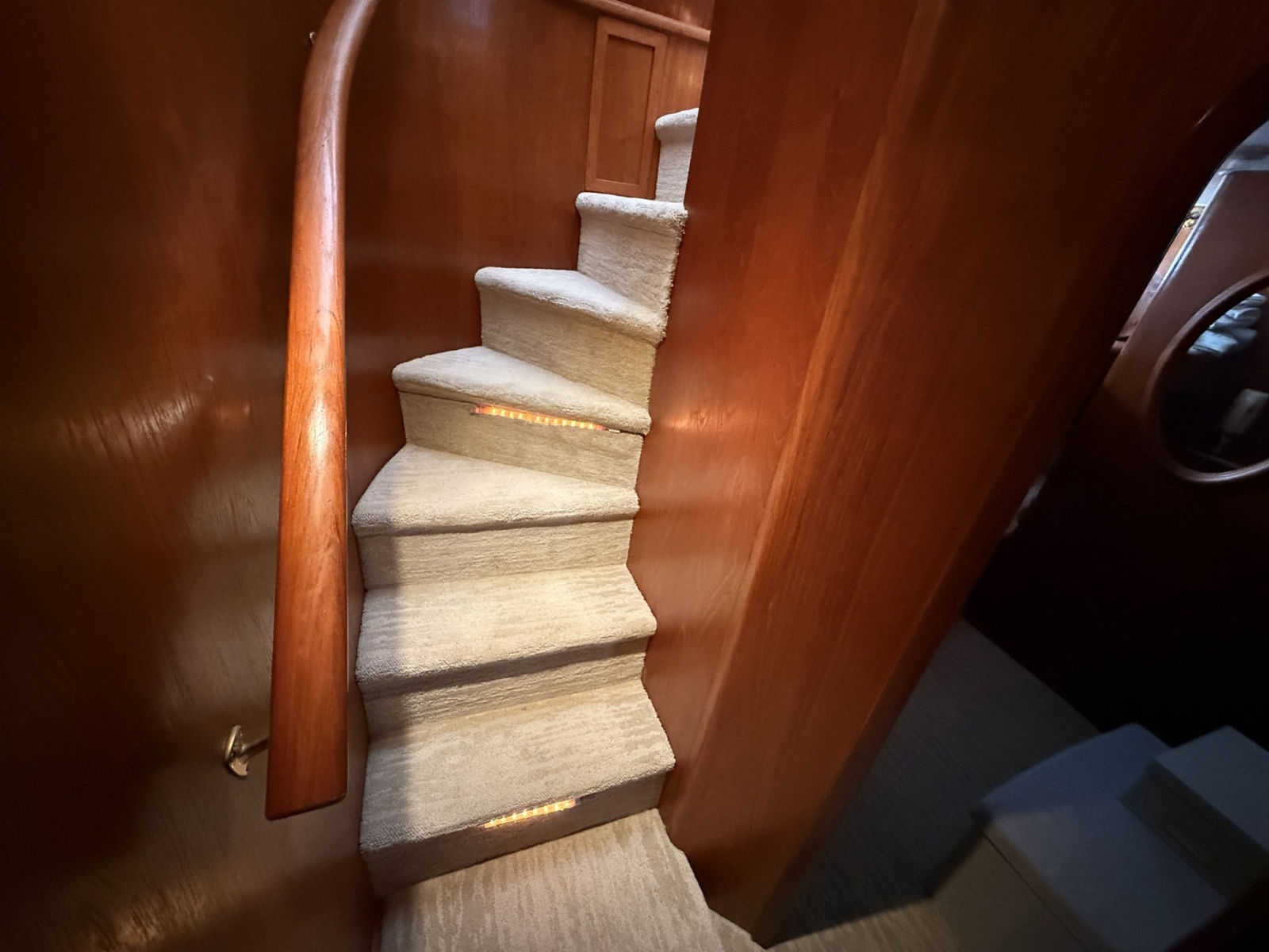 Fwd Stairs To Staterooms_1