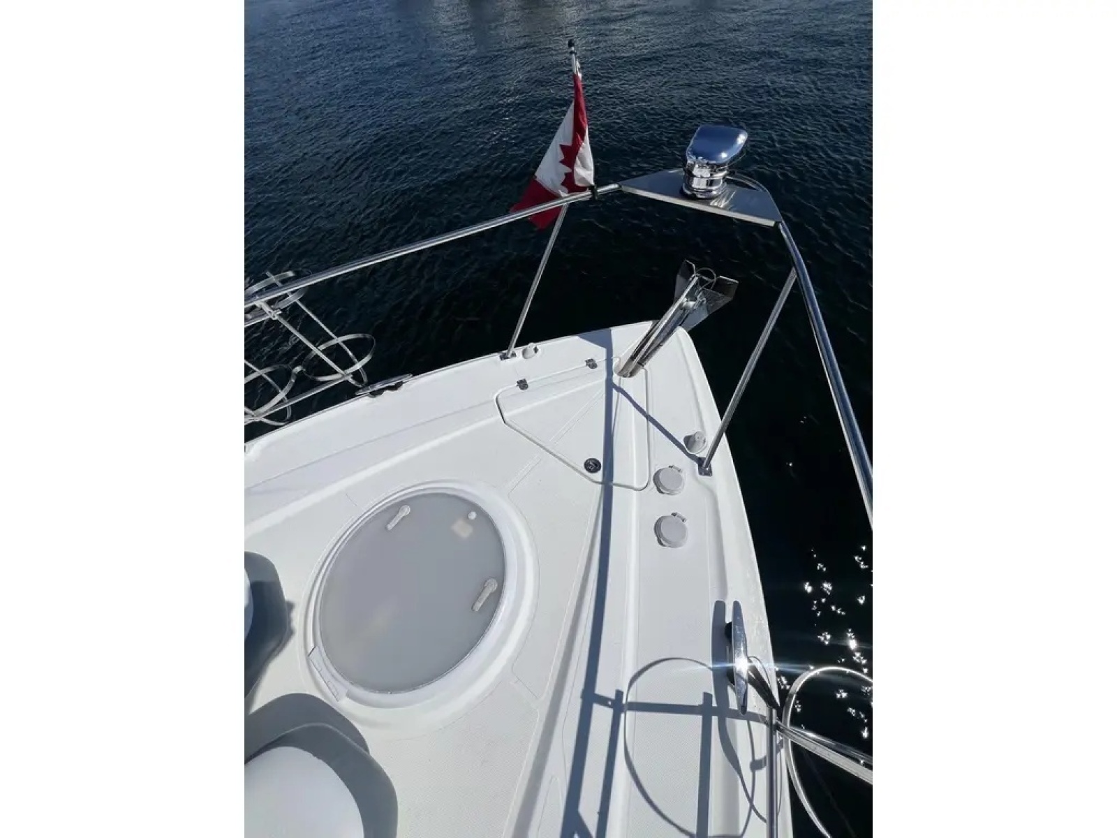 2010 Cruisers Yachts 360 Express
