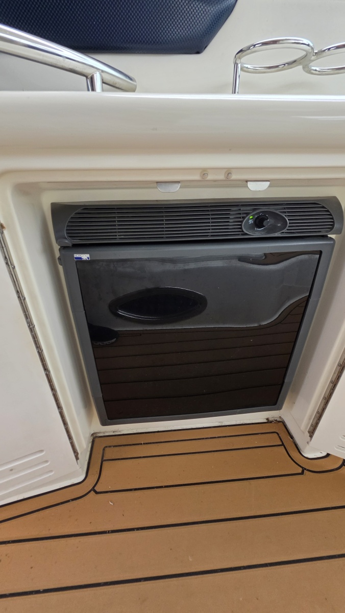 2005 Sea Ray 420 Sundancer