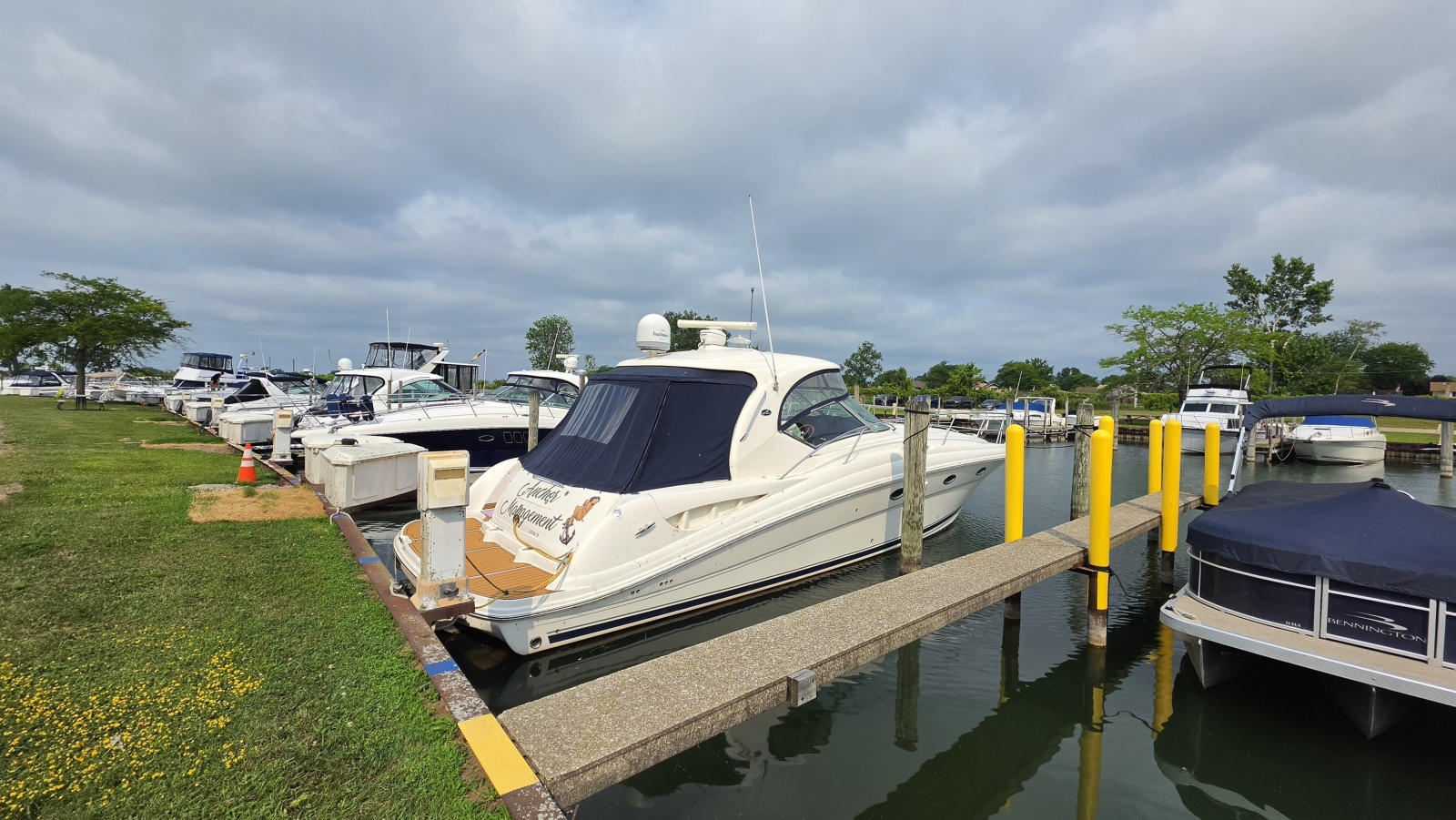 2005 Sea Ray 420 Sundancer