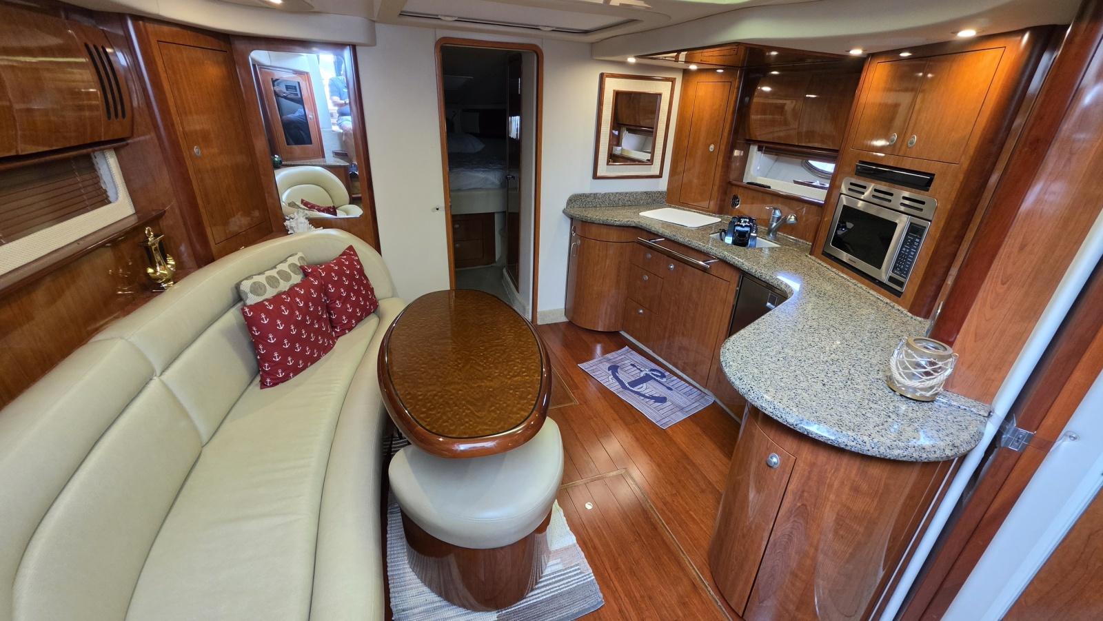2005 Sea Ray 420 Sundancer