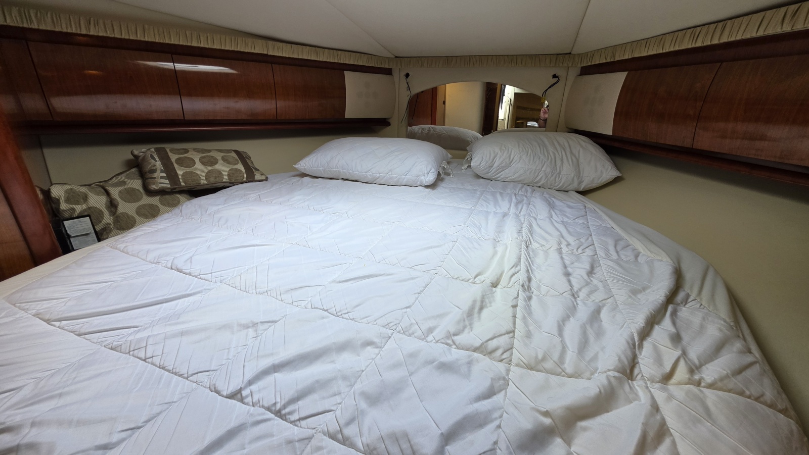 2005 Sea Ray 420 Sundancer