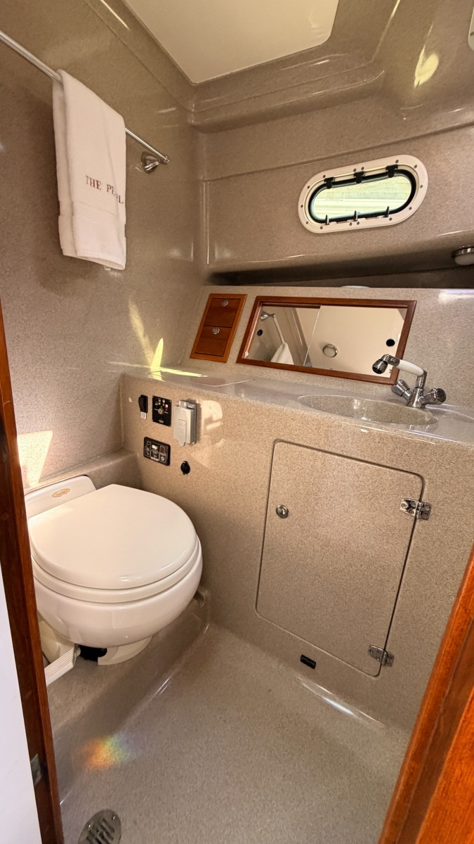 2004 True North 33