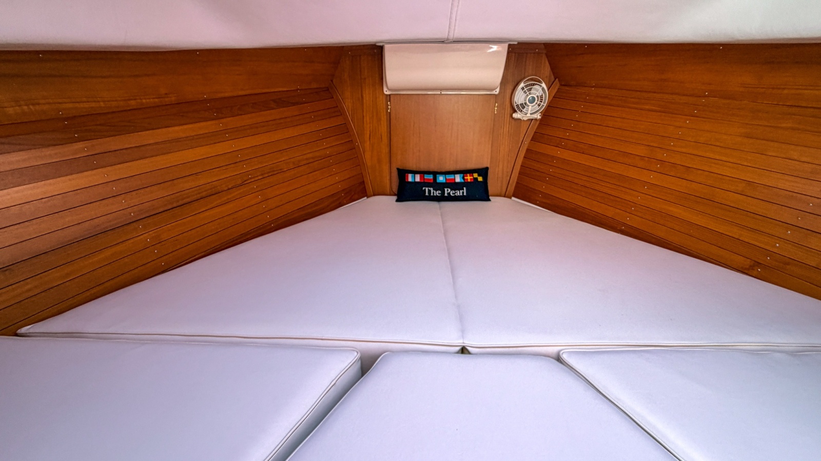 2004 True North 33