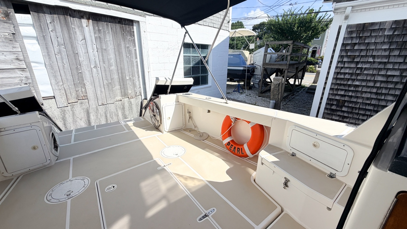 2004 True North 33