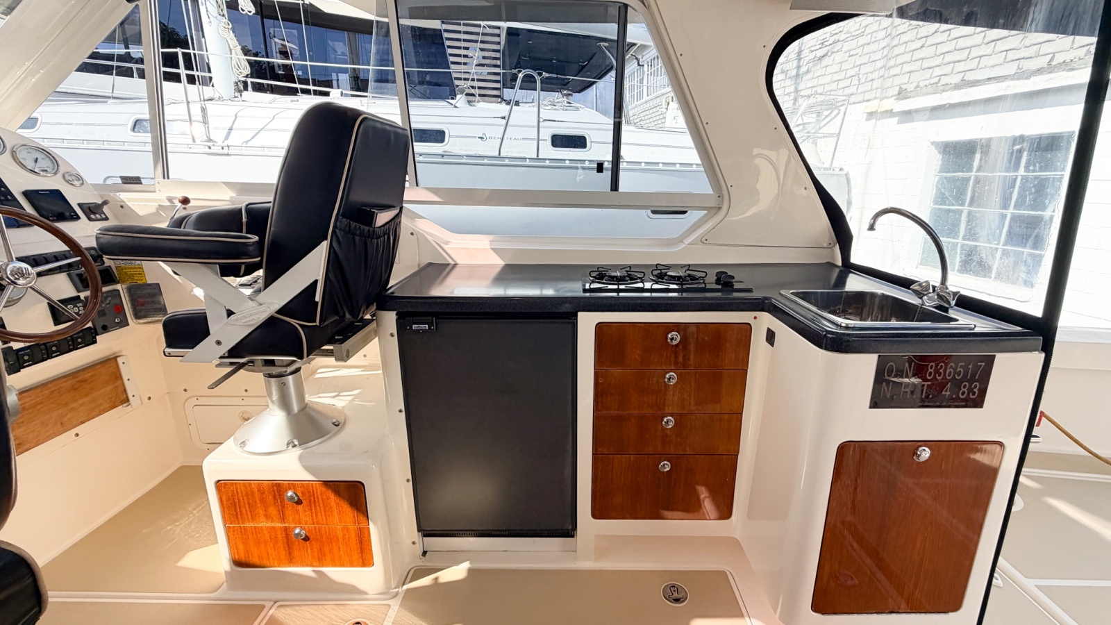 2004 True North 33