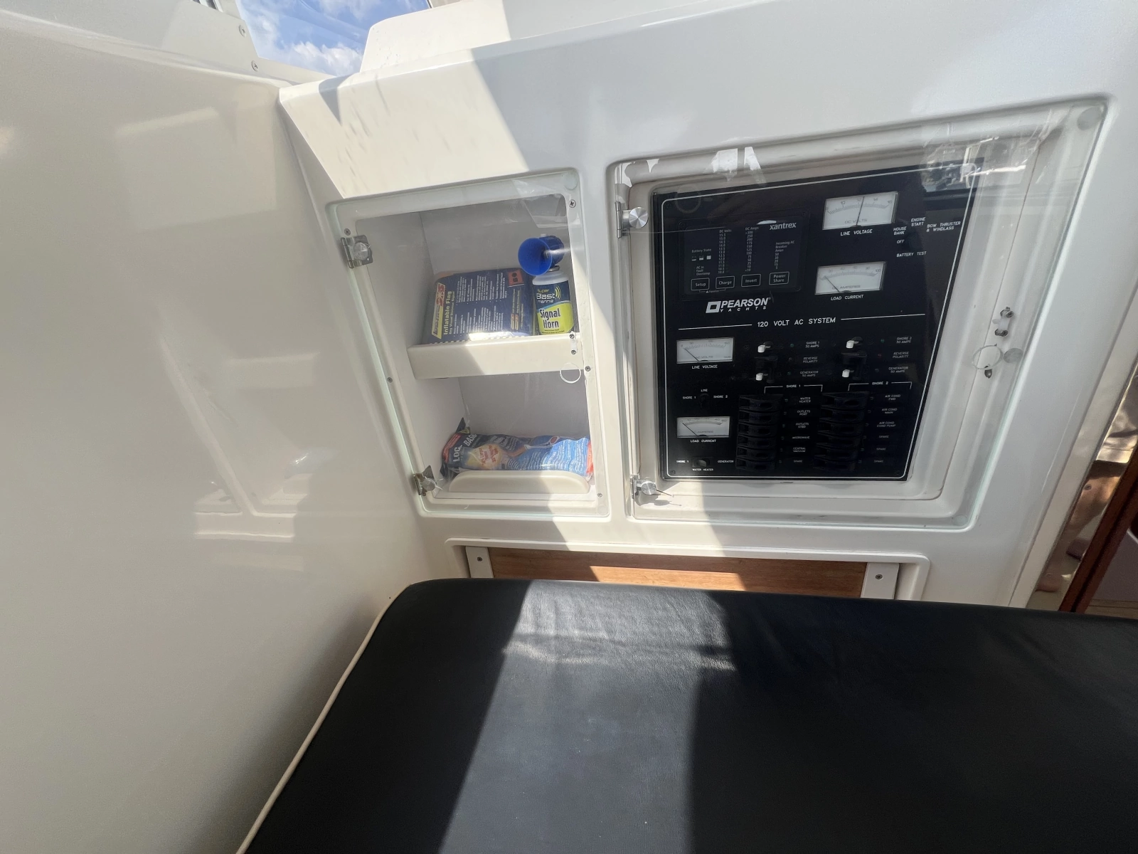 2004 True North 33