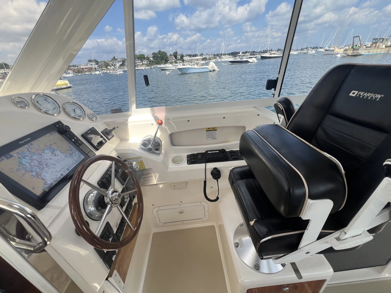 2004 True North 33