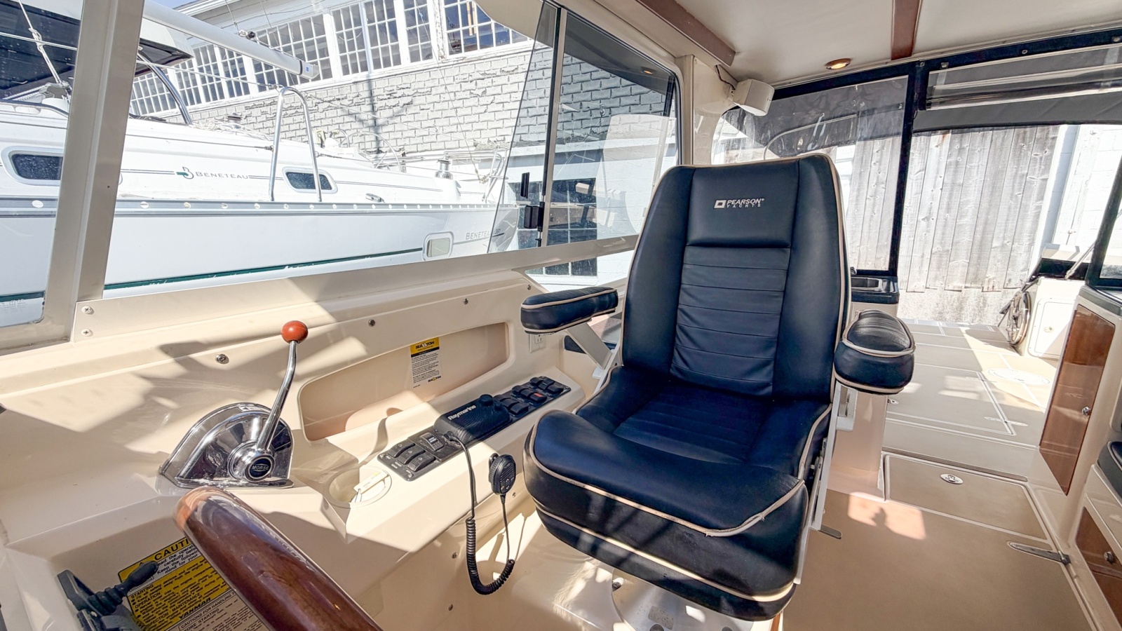 2004 True North 33