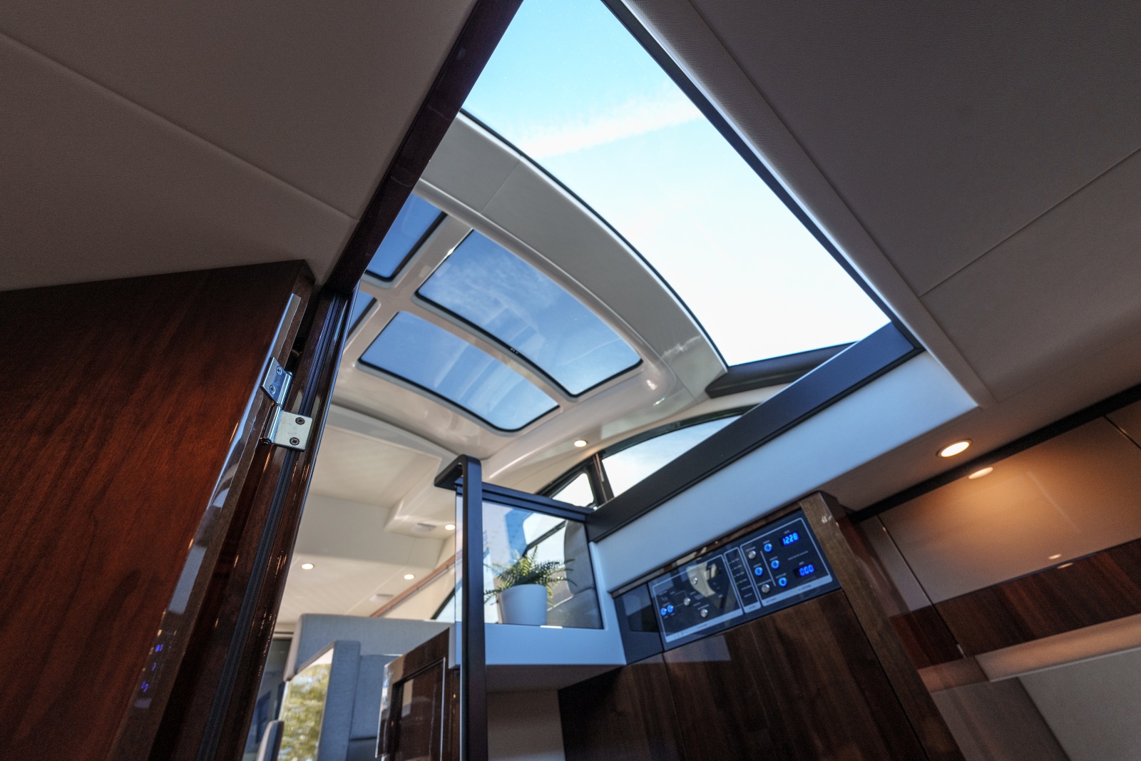 2023 Fairline Targa 50