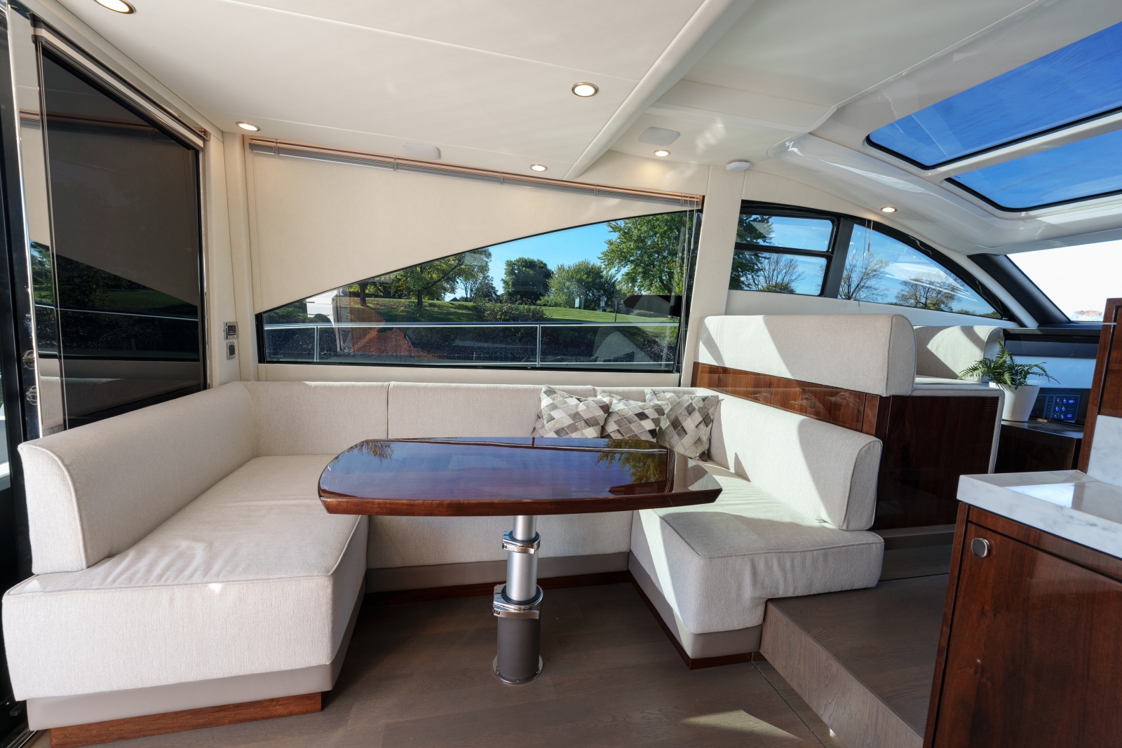 2023 Fairline Targa 50