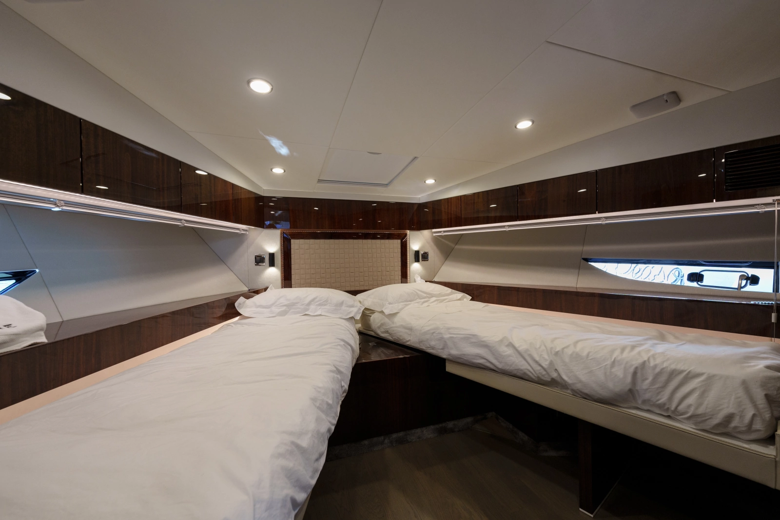 2023 Fairline Targa 50