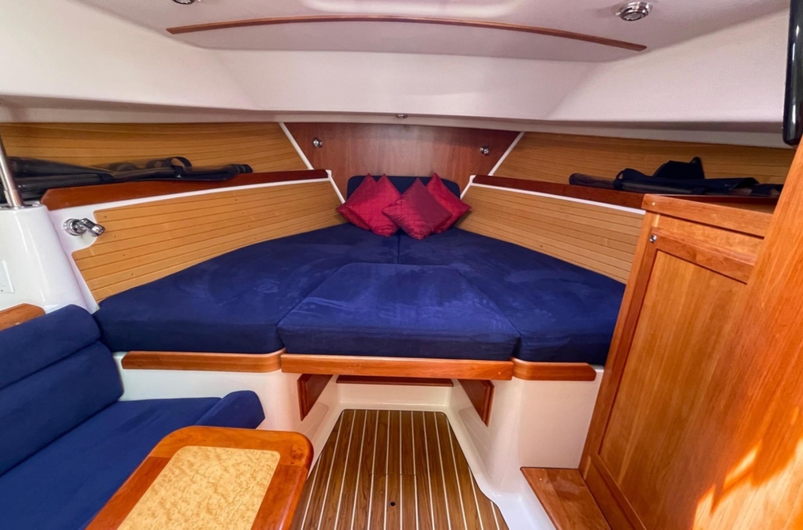 2008 Back Cove 33
